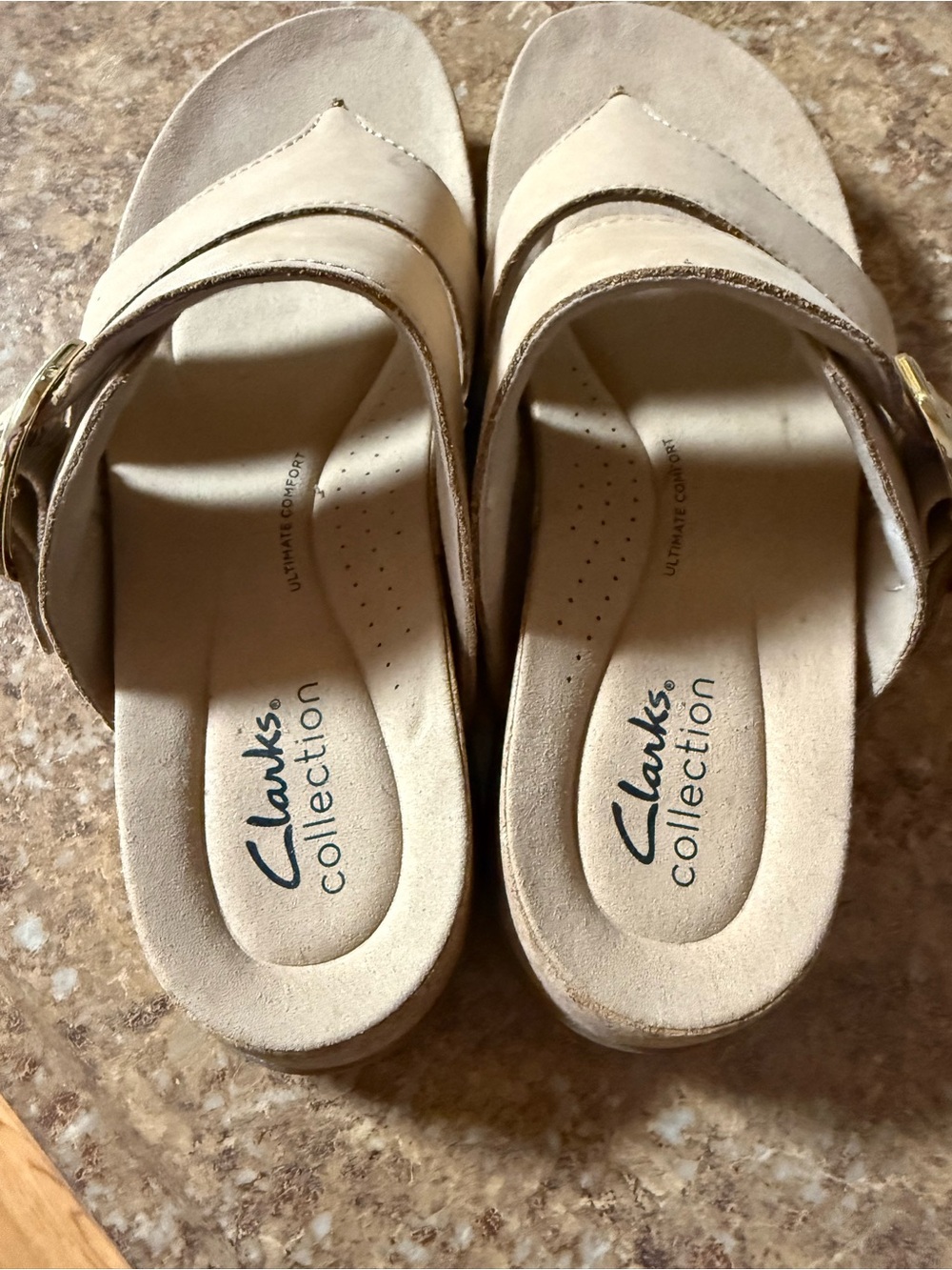 Clarks Collection Leather Tan Slide with Buckle Accent Brand New